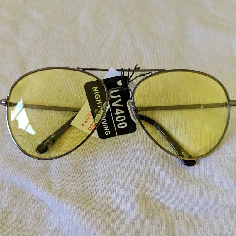 Aviator Style Yellow Lens Sunglasses photo 1
