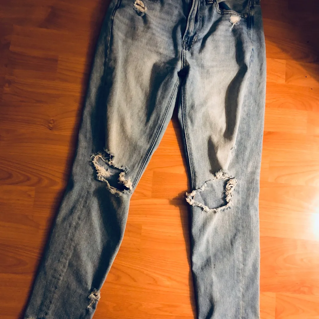 Jeans - Size 2 photo 4