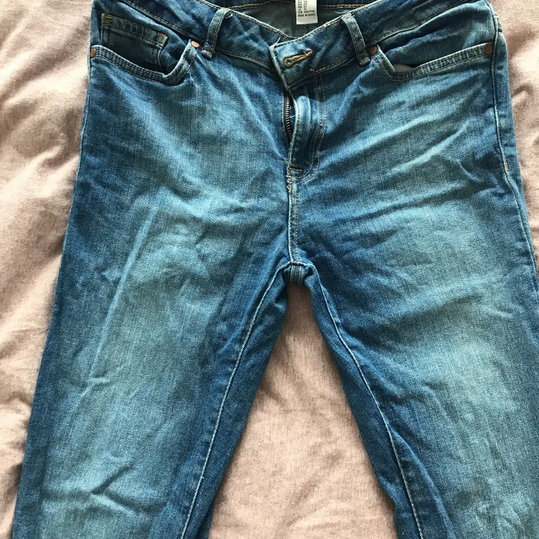 Forever 21 Jeans - Size 28 photo 1