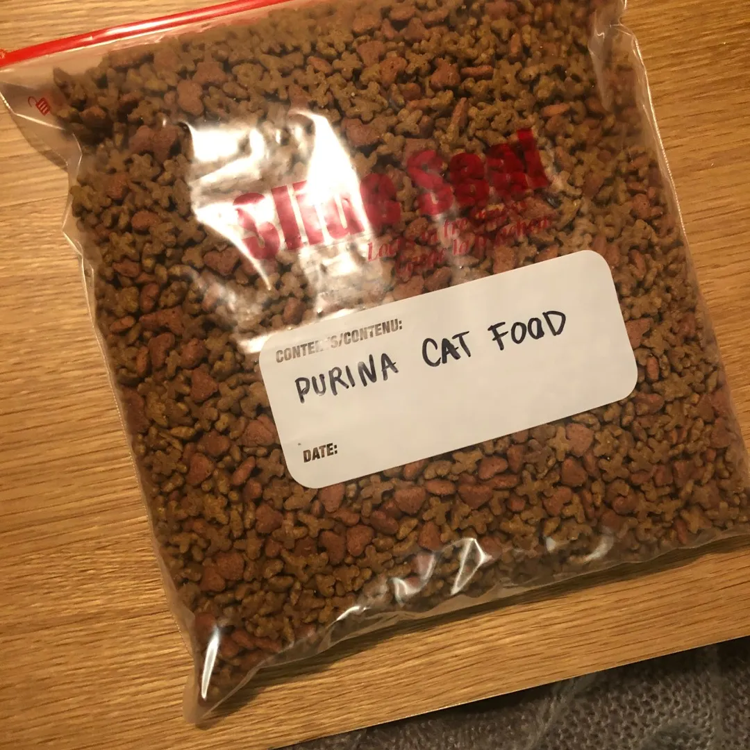 1100g Purina Cat Chow photo 1