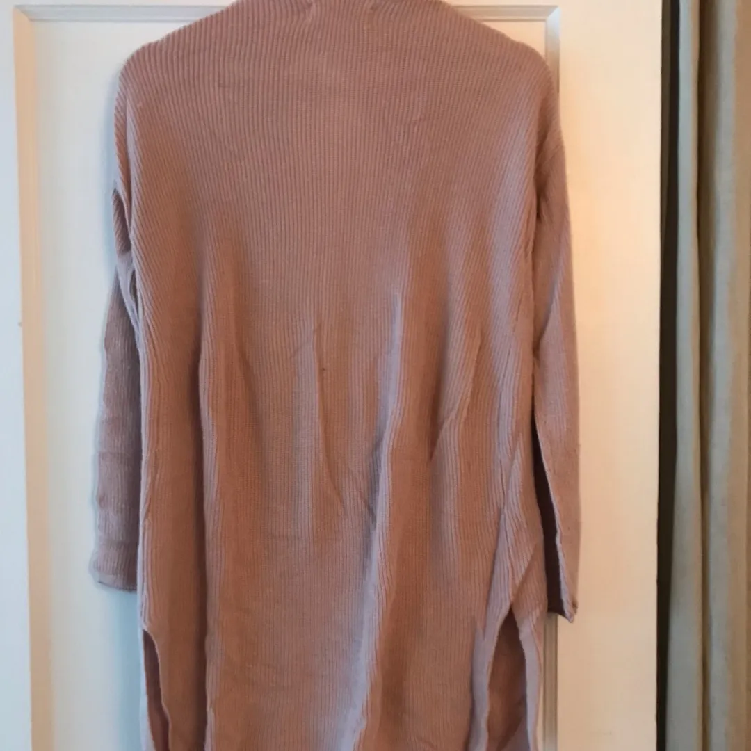 Excellent Condition Nordstrom Dusty Rose Cardigan Sweater photo 3