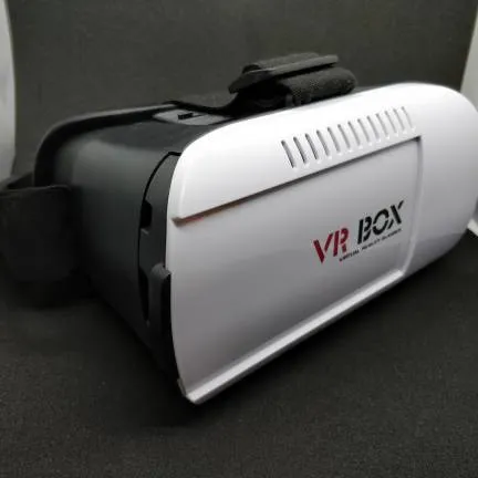 FREE VR Headset For Your Phone photo 1