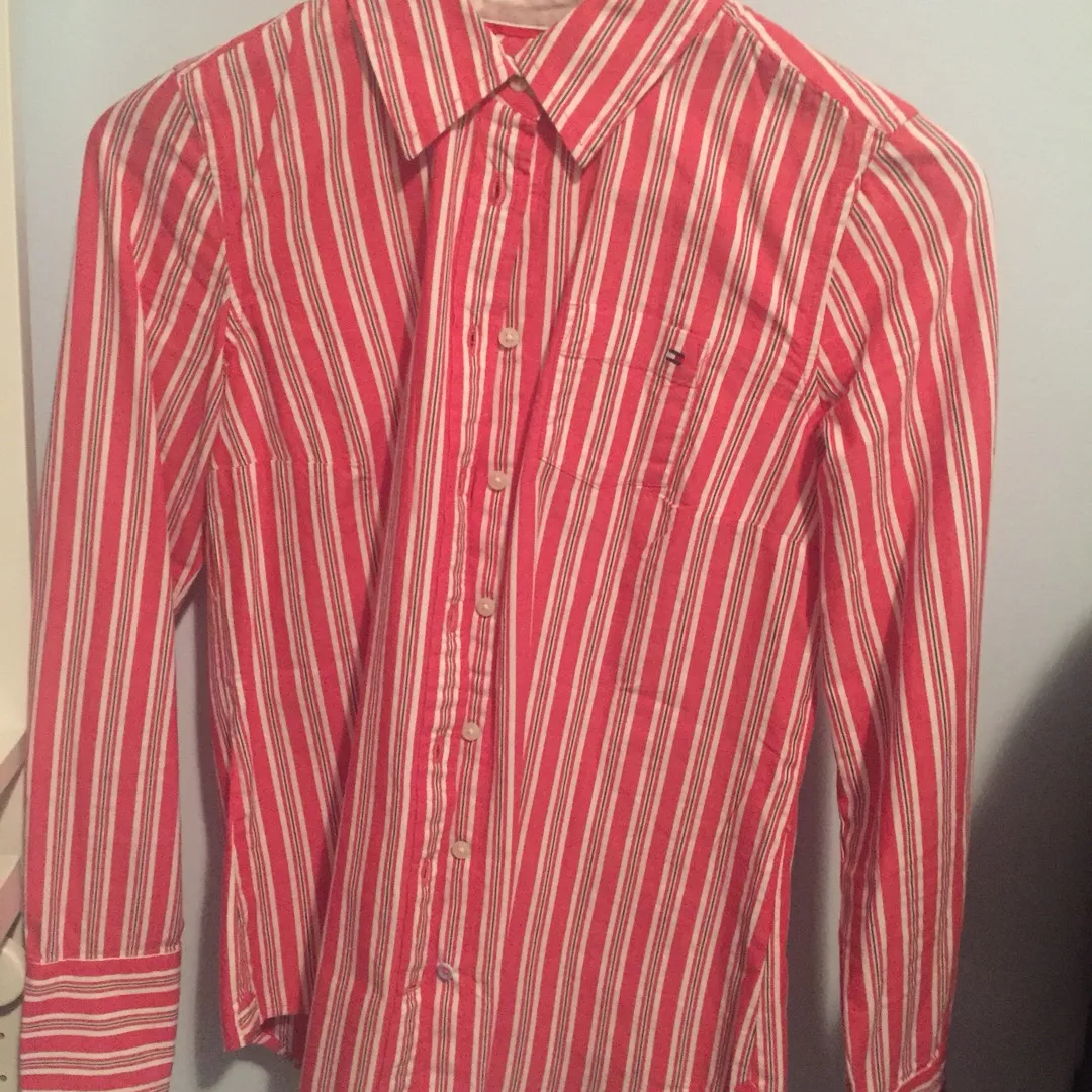 Tomy Hilfiger Shirt - Worn Once- Size S photo 1