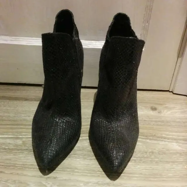 Faux Snakeskin Guess Booties photo 3