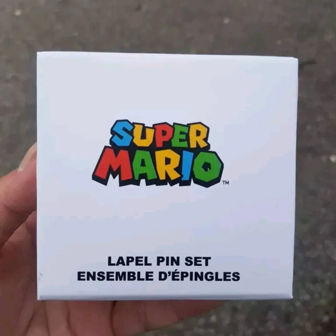 Nintendo Mario Pin Set photo 3