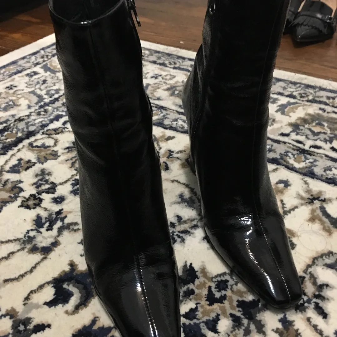 L’Intervalle Patent Leather Black Boots photo 1