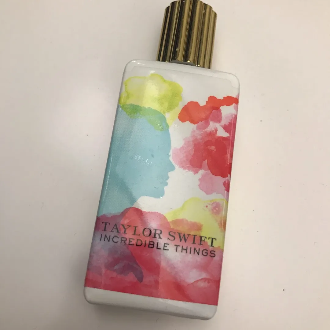 Taylor Swift Incredible Things Perfume photo 1