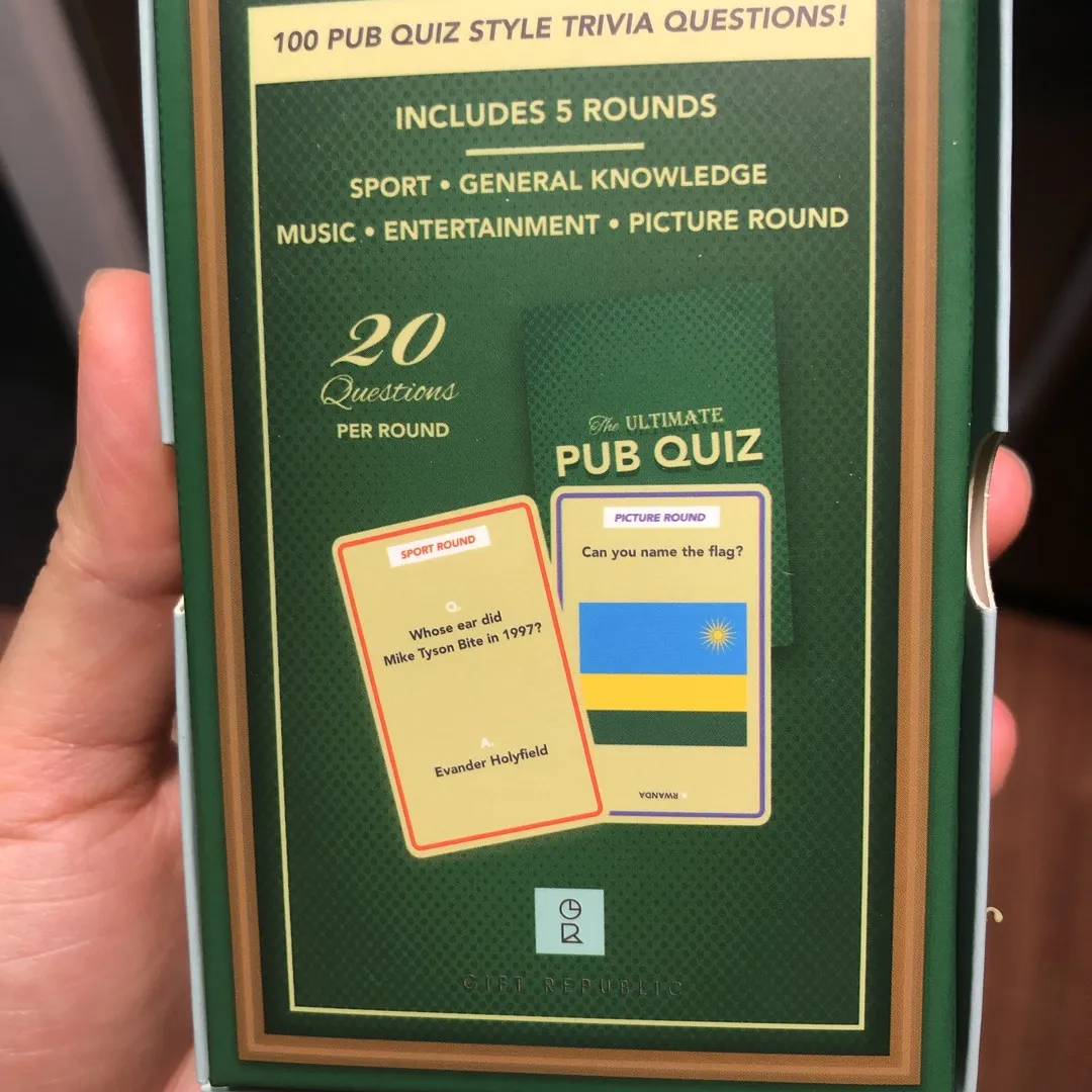 Pub Quiz Card Game photo 3