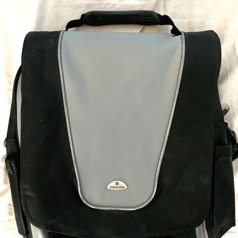 Samsonite Messenger Laptop Bag photo 1