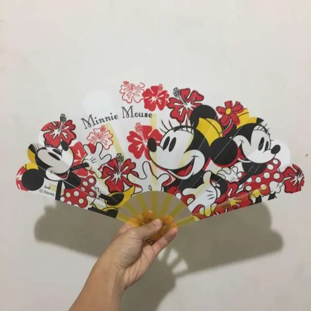Minnie Mouse Fan photo 1