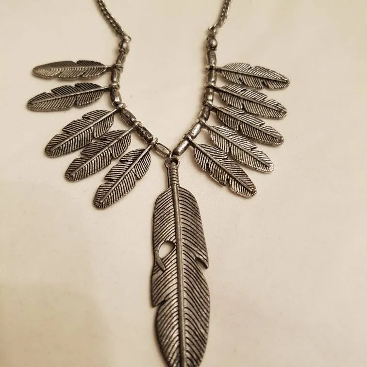 Feather Necklace photo 1