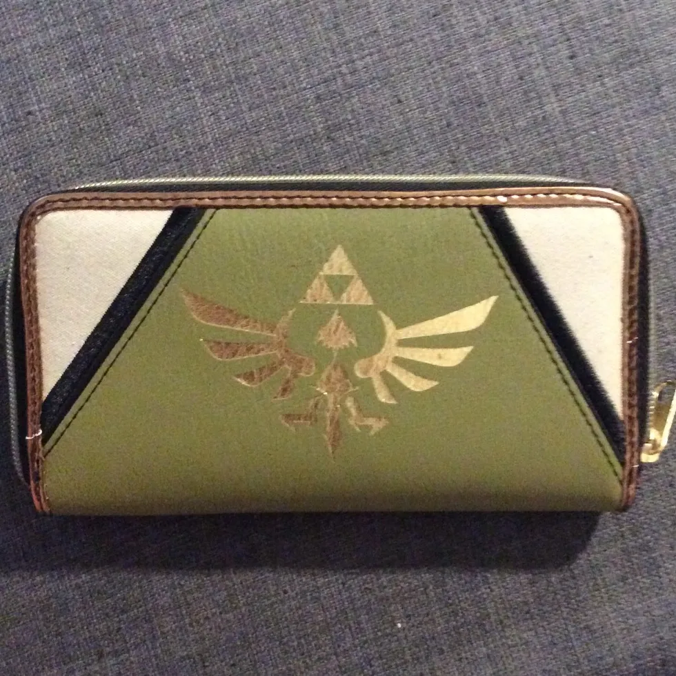Legend Of Zelda Wallet photo 1