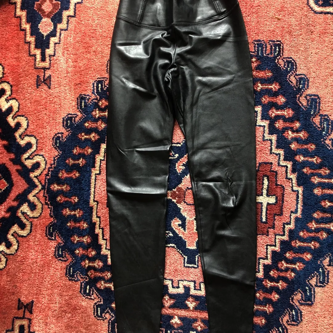 Wilfred Faux Leather Legging photo 1
