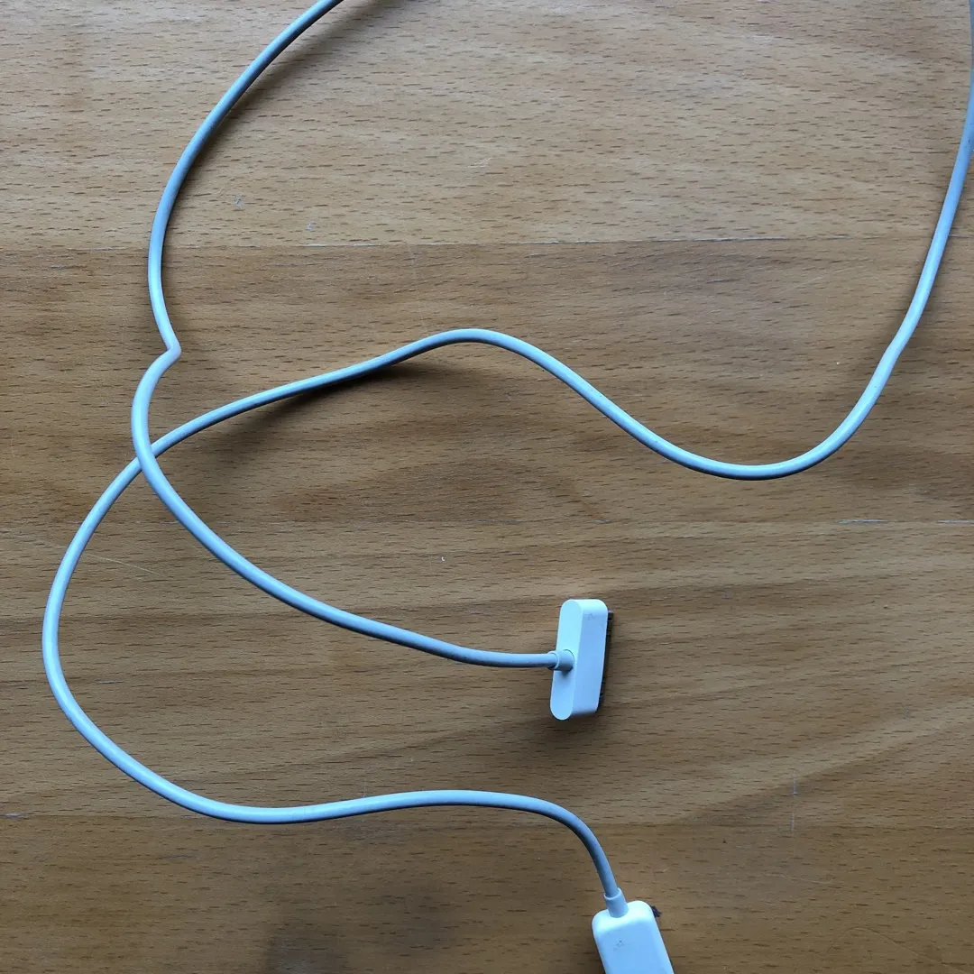 Old IPod Charger photo 1