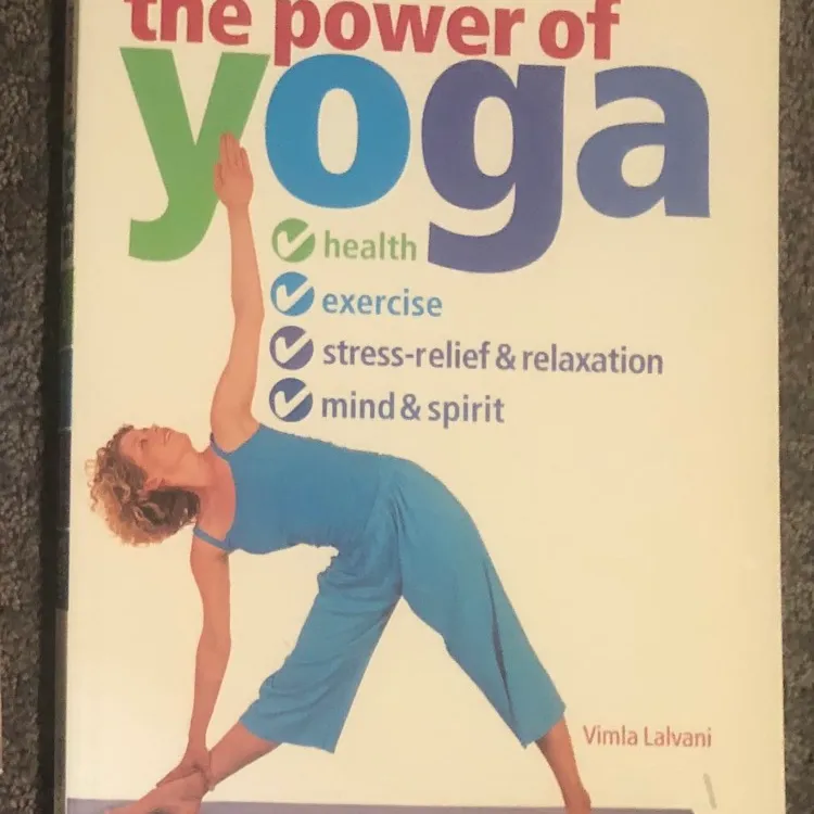 Yoga & spirituality books photo 1
