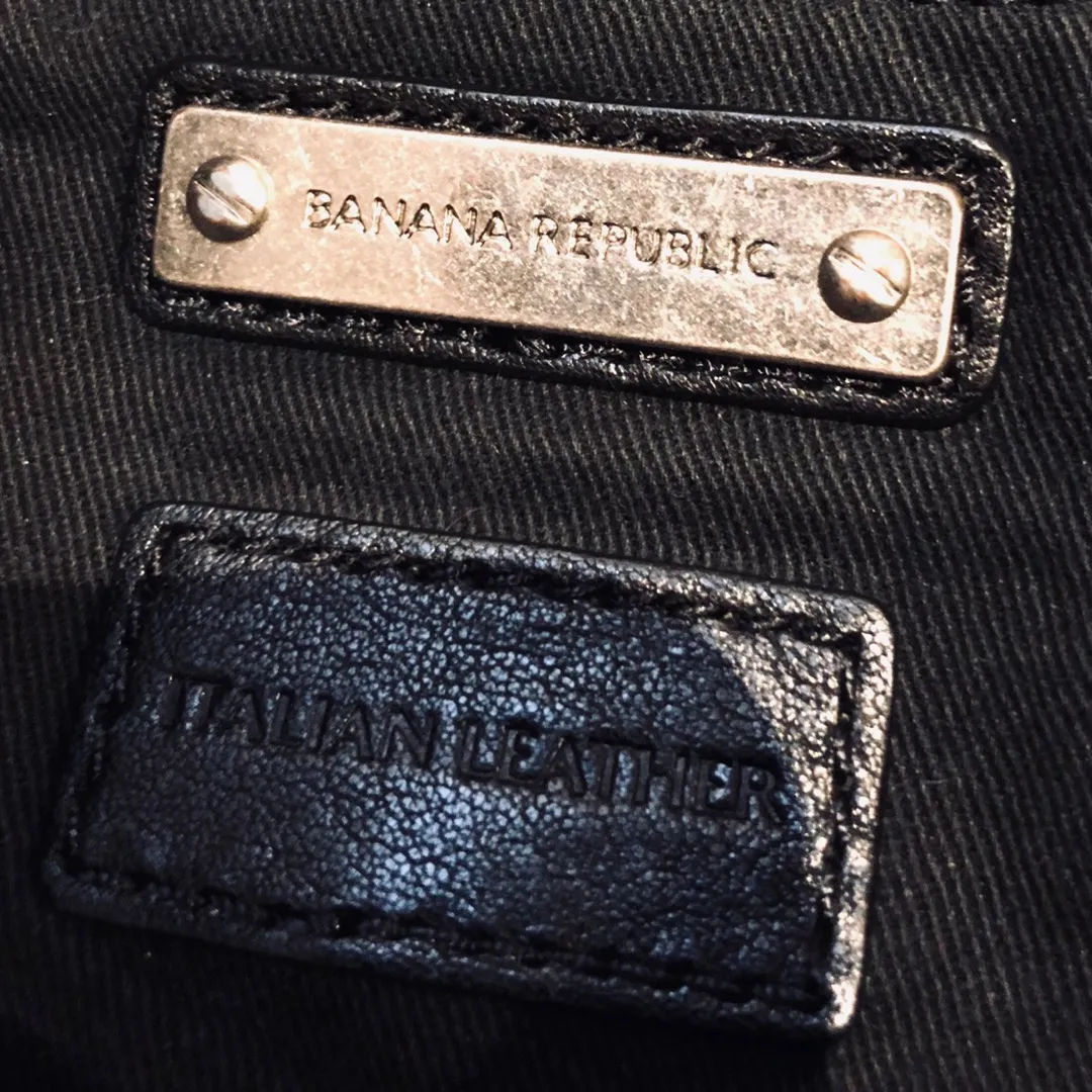Banana Republic Leather Bag photo 4