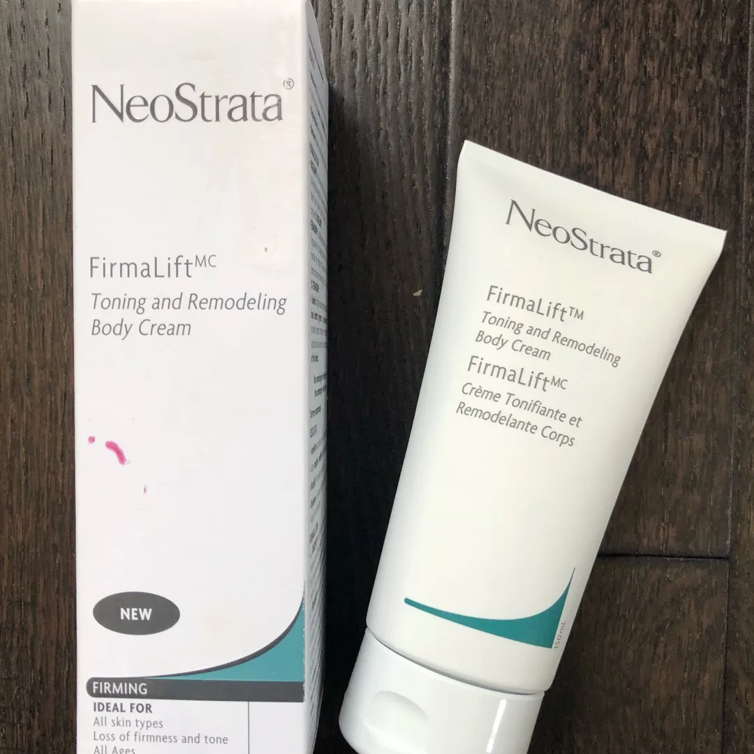 Neostrata FIRMALIFT™ TONING AND REMODELING BODY CREAM photo 1