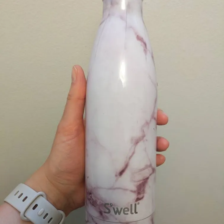 GUC 20oz Swell Bottle photo 1