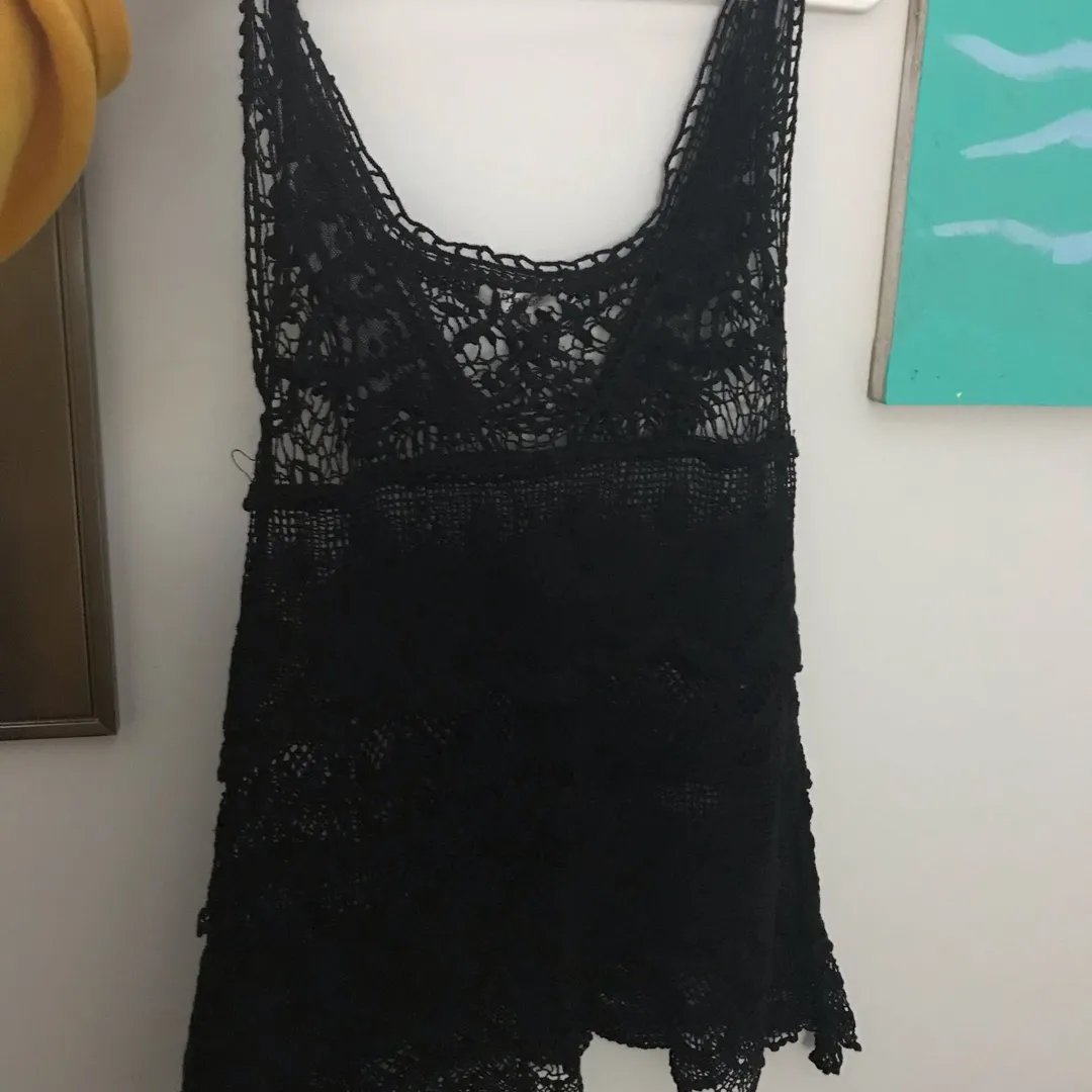 Anthropologie Top - Size Small photo 4