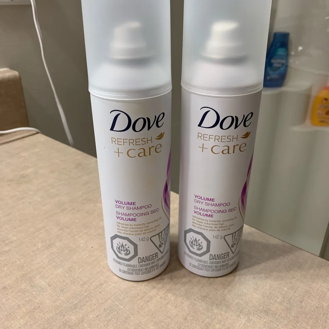 Both Are 1/3 Full. Dry Shampoo photo 1