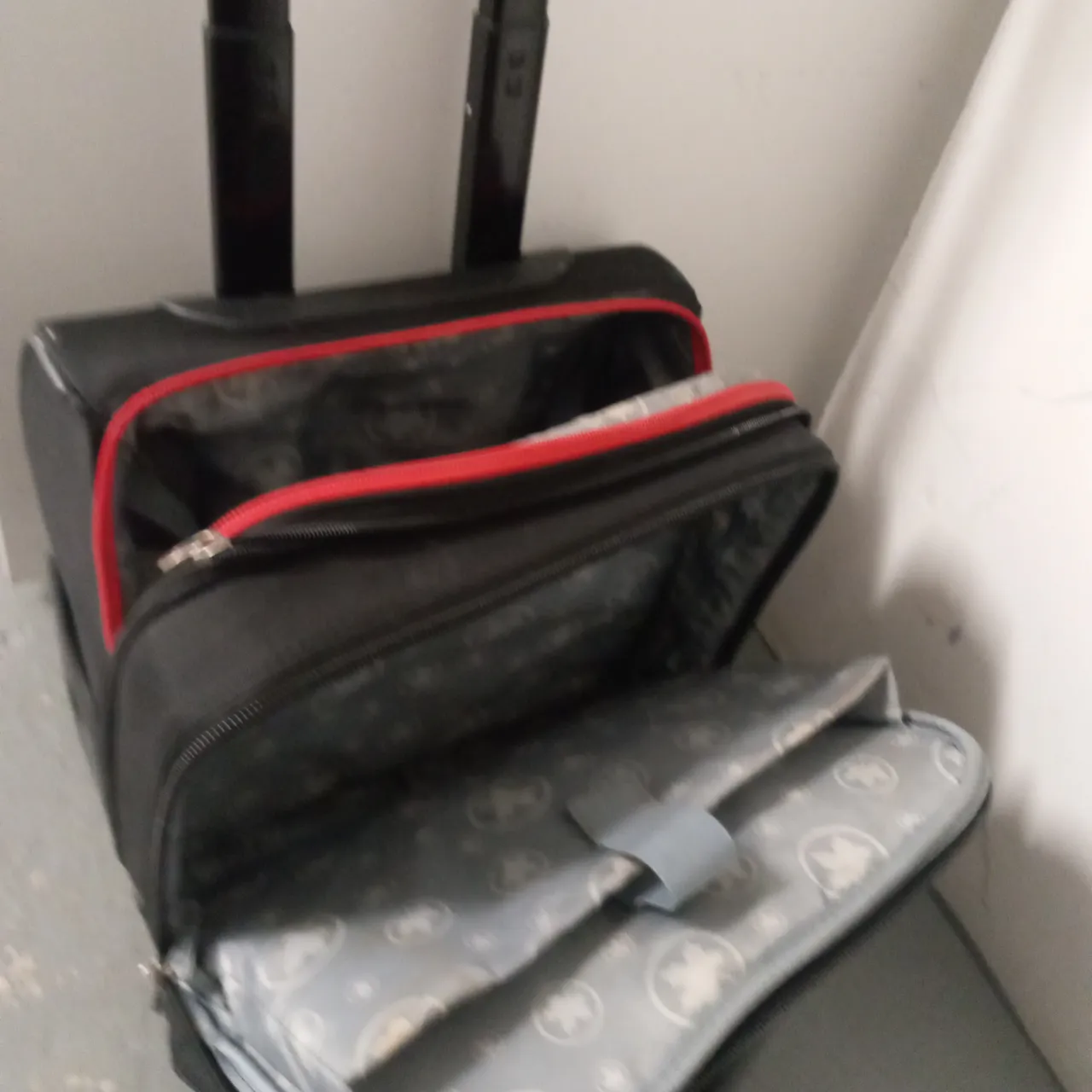 Bentley air Canada briefcase luggage  photo 5