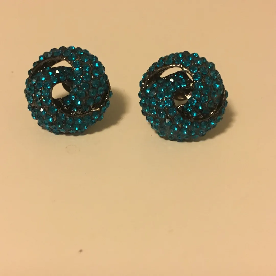 Blue Gem Knot Stud Earrings photo 1