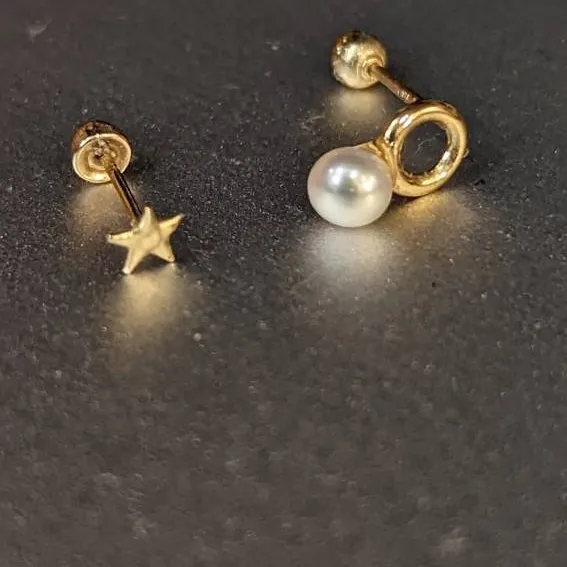 Solid Gold Earring Studs 10k Screw Back Pearl And Star photo 1