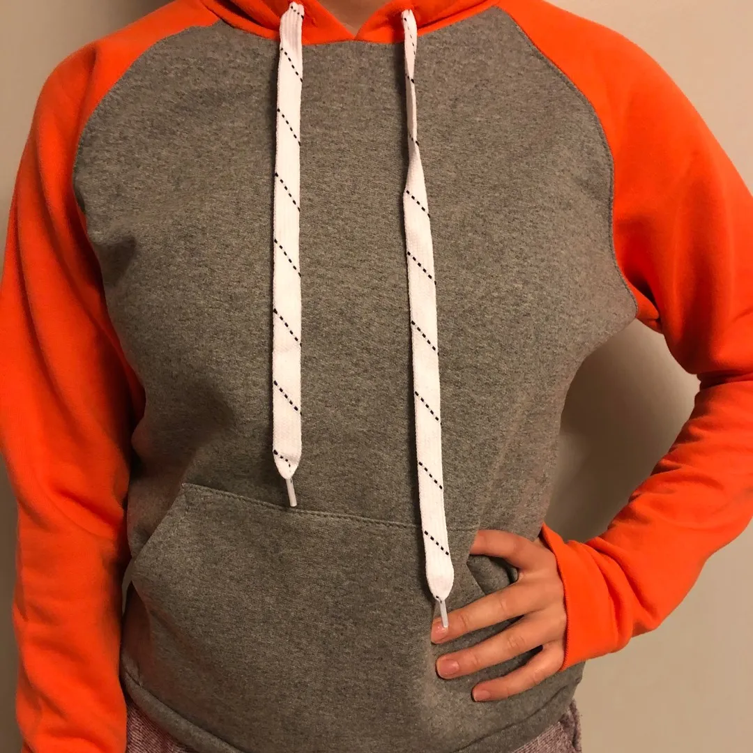 NEW! Hoodies - PullOver And Zip - XS-M photo 1