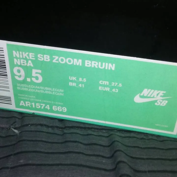 9.5 Nike Zoom Sb Shoes photo 3