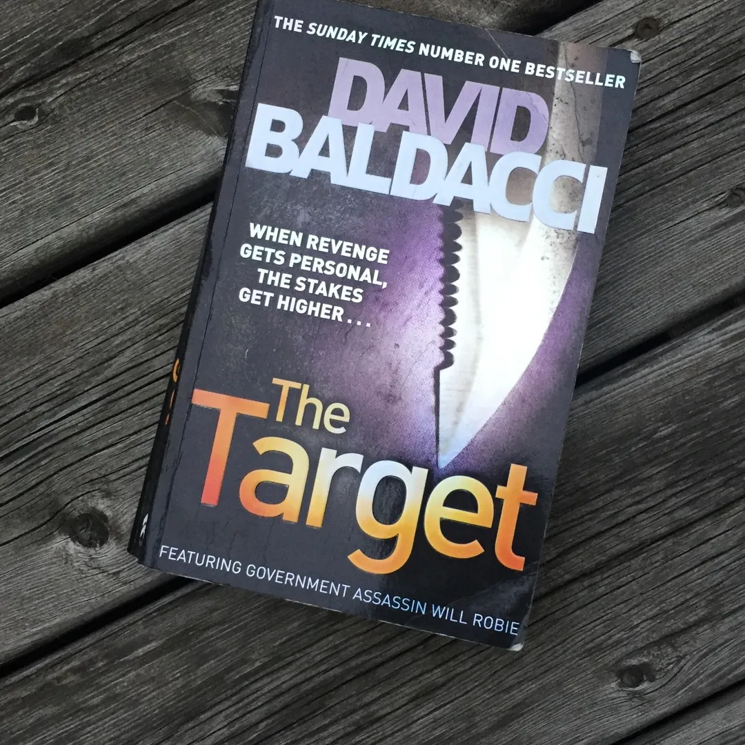 The Target - David Baldacci photo 1