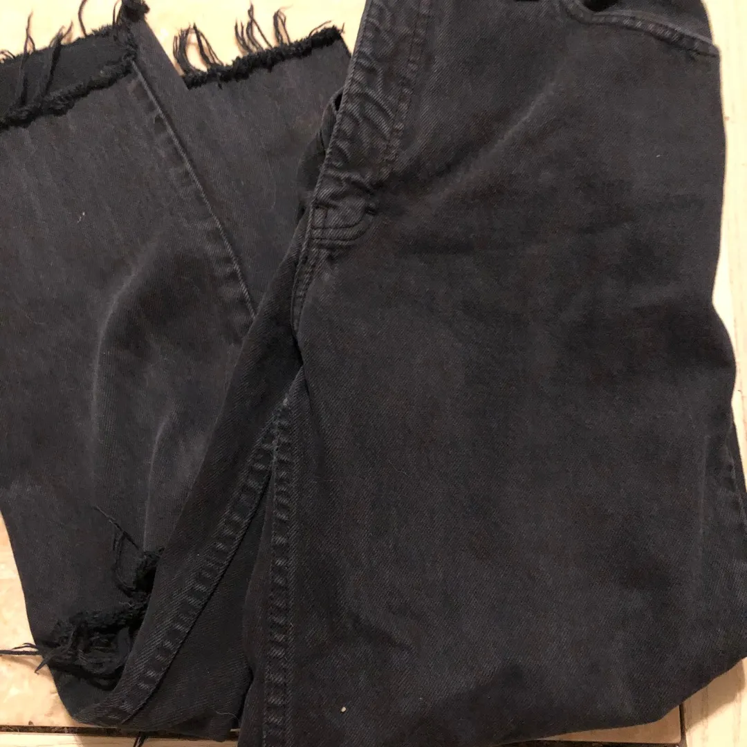 The CUTEST Vintage Black Jeans photo 1