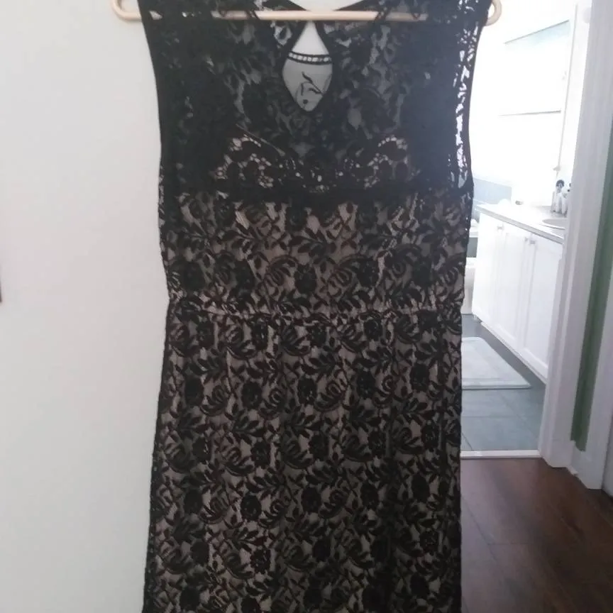 Size Large Black Lace Dress photo 1