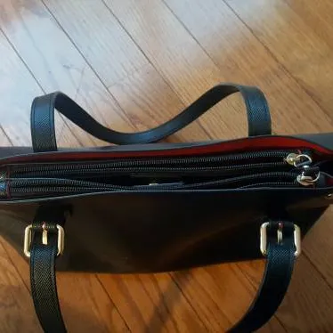 classic black purse with red interior - like new photo 3