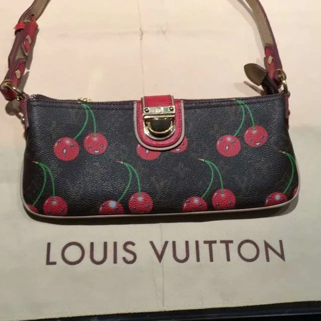 Louis Vuitton Cherry Collection photo 1