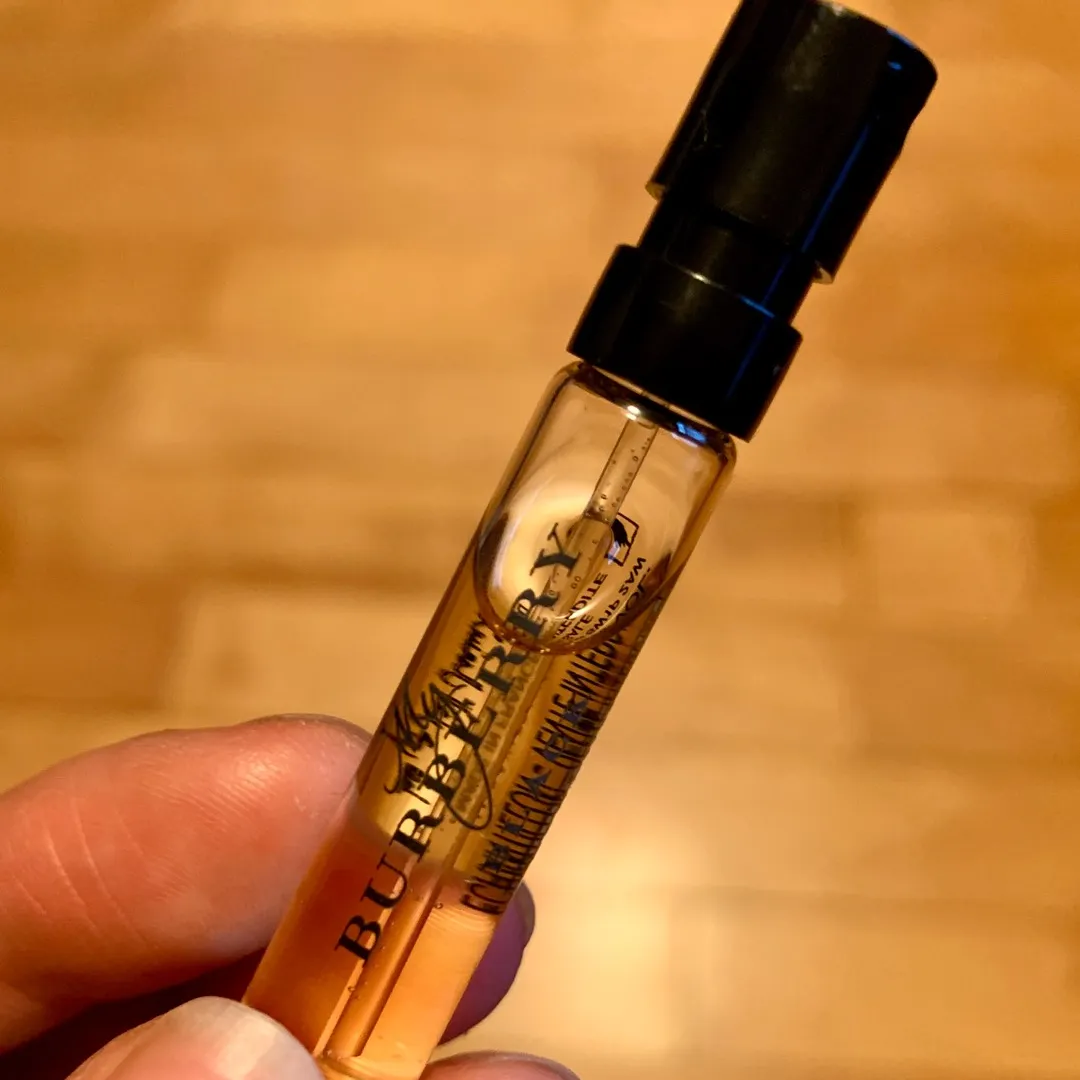 Burberry - My Burberry Black Perfume photo 3