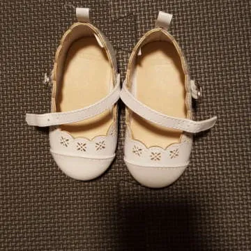 Size 4 Baby Shoes photo 1