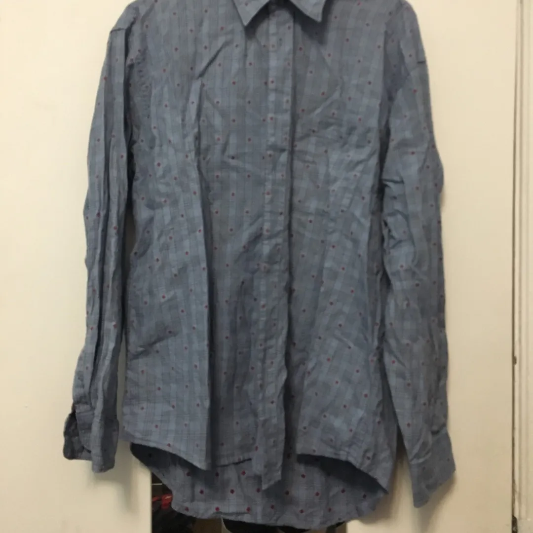 IZOD Cotton Dress Shirt - Men’s Large photo 1