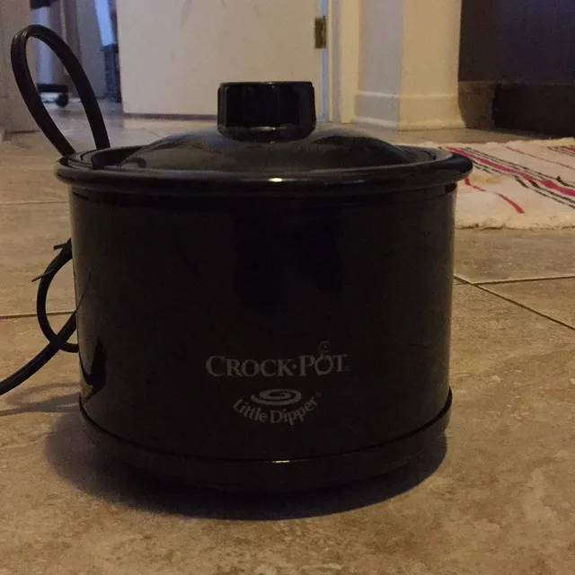Mini Crock Pot photo 1