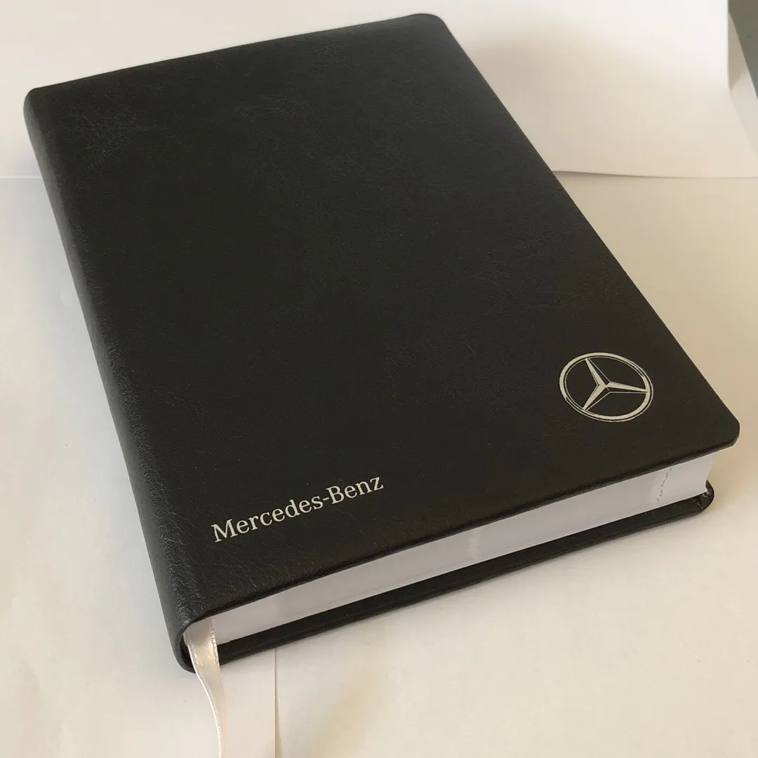 Mercedes Benz Agenda photo 1