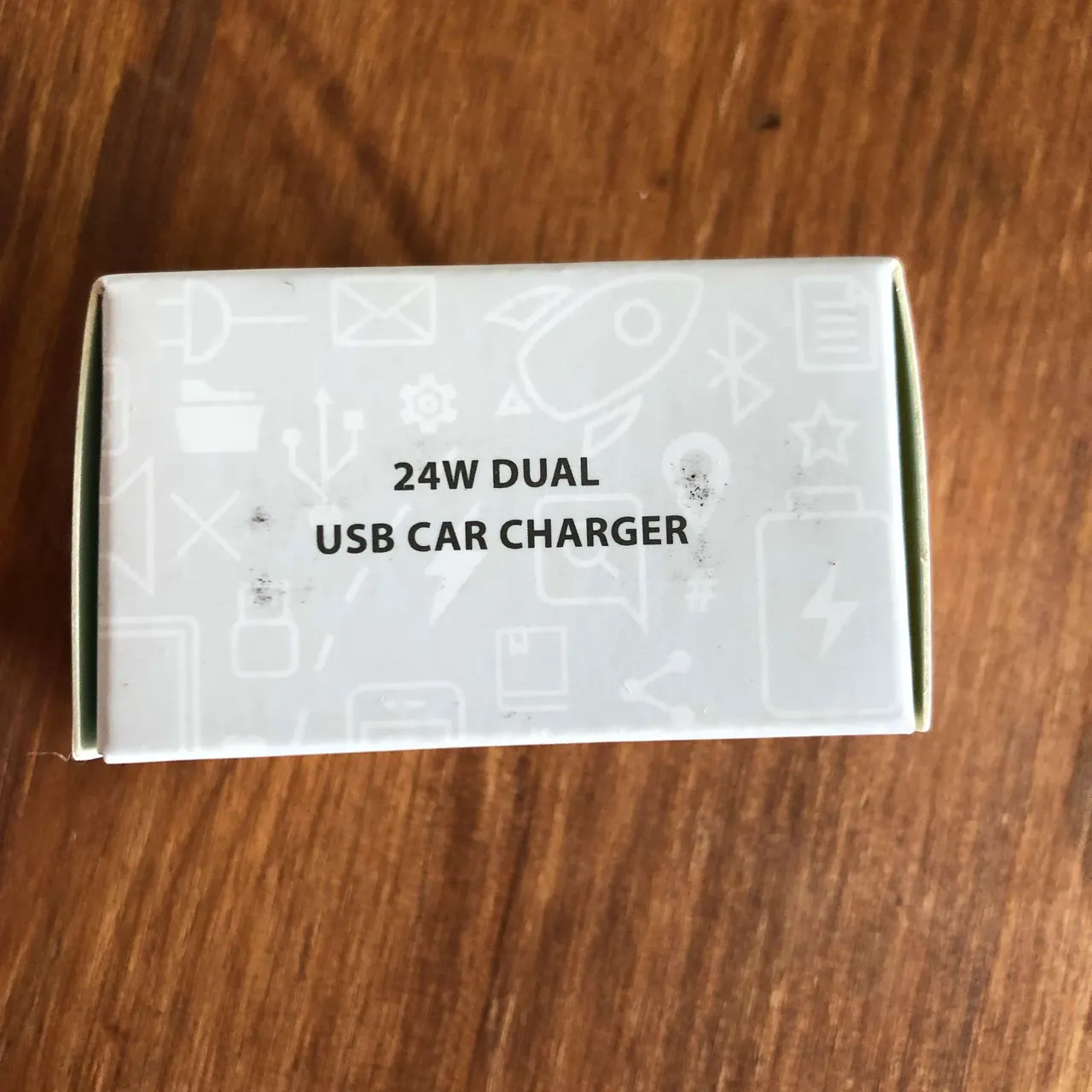 24 Watt Dual USB Car Charger photo 3