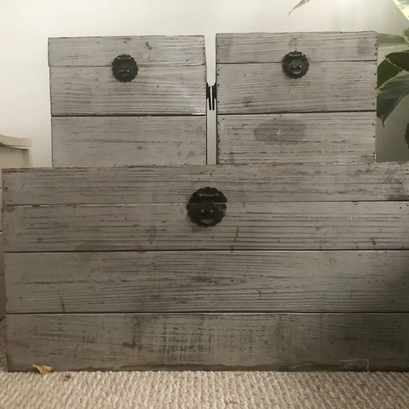3 Small Chests photo 1