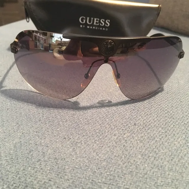GUESS by Marciano Sunglasses. photo 1