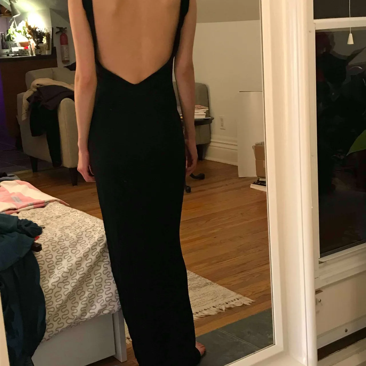 XS/S - Black gown with low cut back photo 1