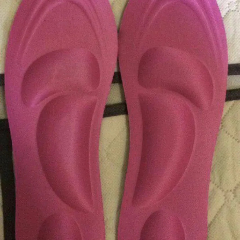 New Pink Foam Insoles photo 1