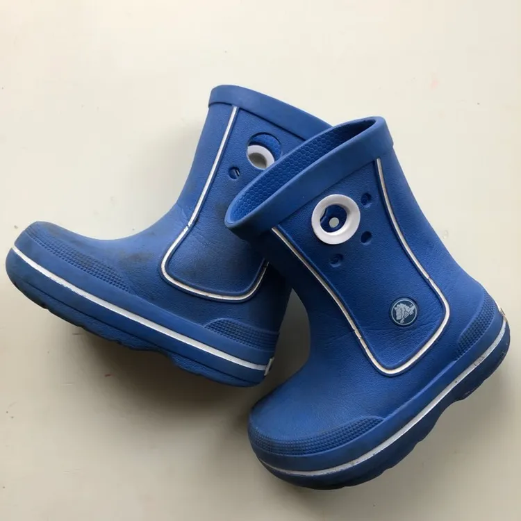 Blue Croc Rain Boots Size 8 photo 4