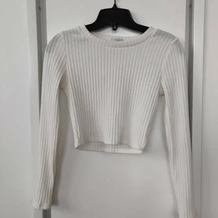 Tobi White Crop Sweater photo 3