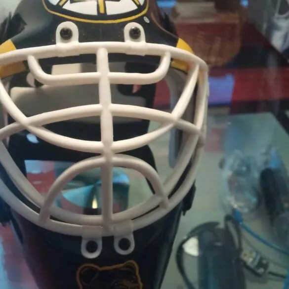 Boston Bruins minature hockey helmet photo 1
