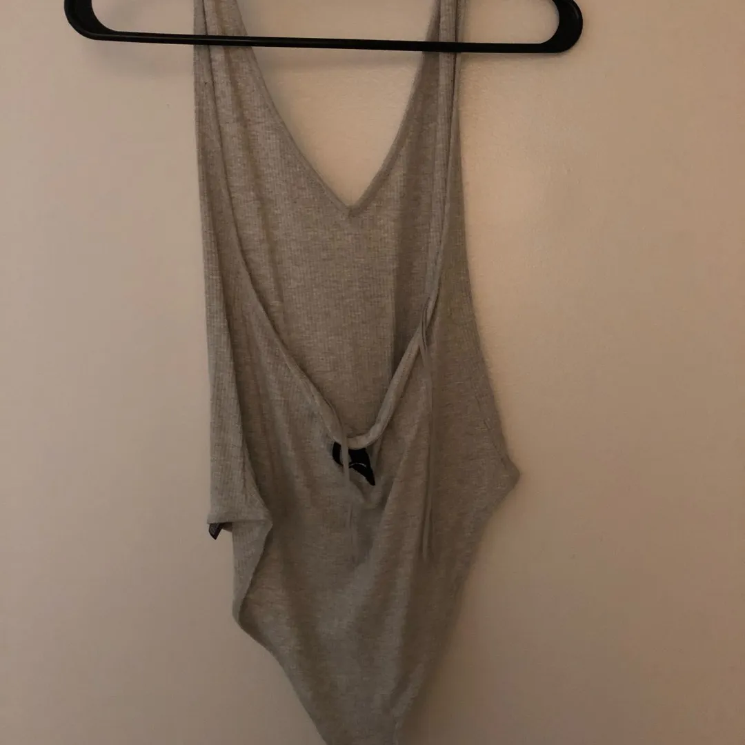 Urban Outfitters Size Large Scoop Back Bodysuit photo 3
