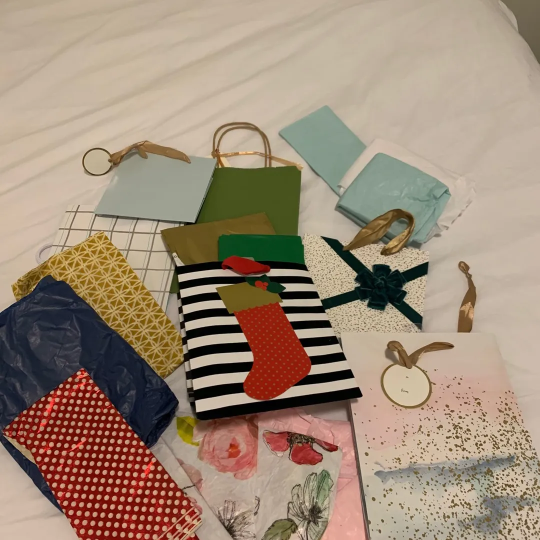 Assorted Gift Bags And Tissue Paper photo 1