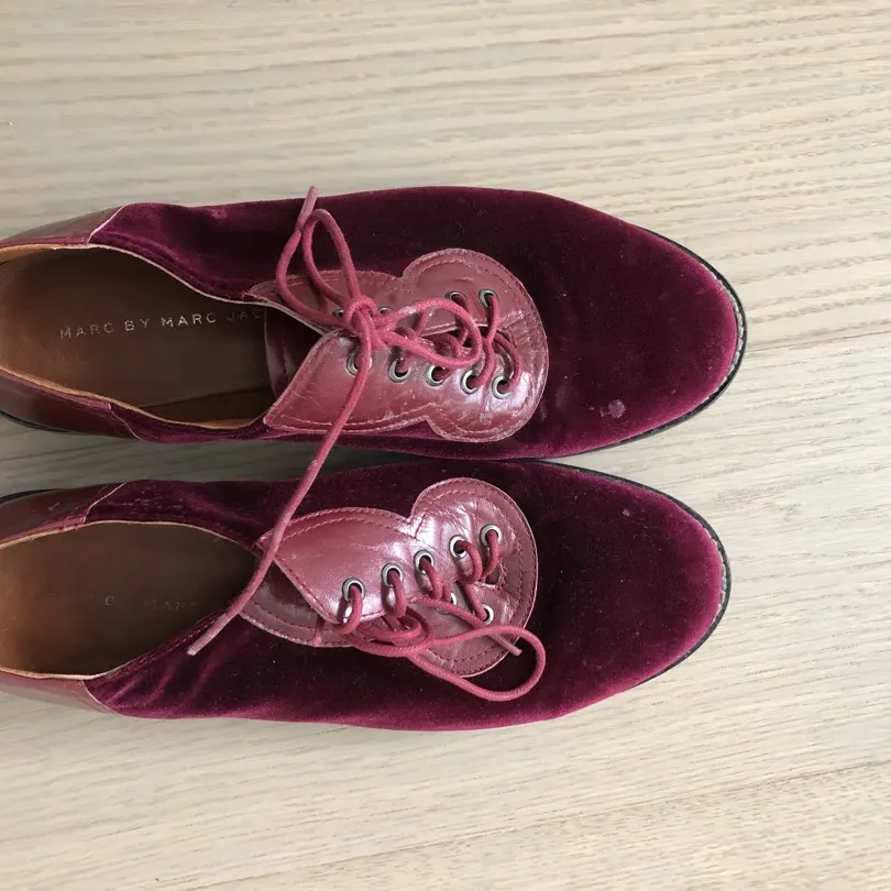 Marc By Marc Jacobs Suede Oxford Shoes photo 1